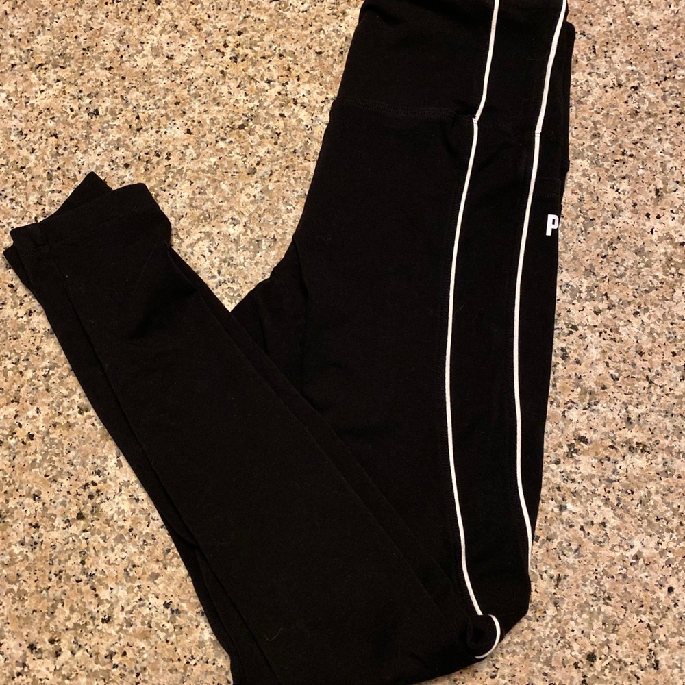 Victoria’s Secret PINK black leggings